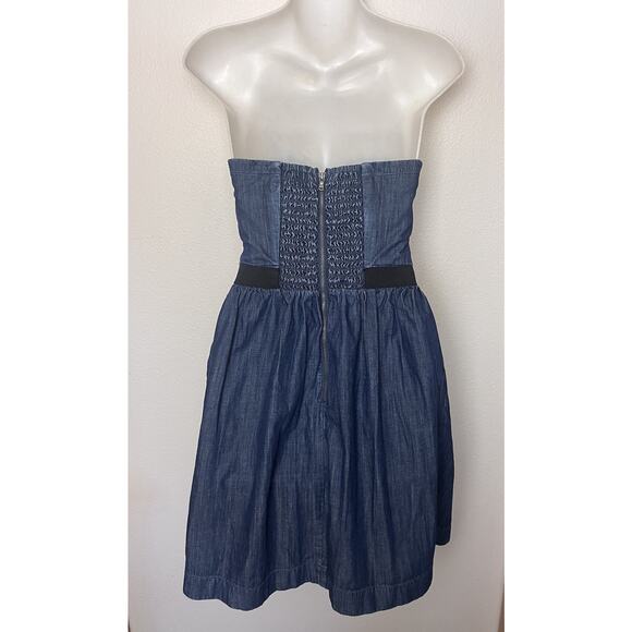Club Monaco Blue Denim Bustier Strapless Smocked Pocket Dress Women’s Sz 4 - Picture 7 of 10